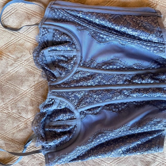 Urban Outfitters: Out from Under Corset - Picture 1 of 3